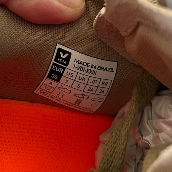 Veja Venturi Suede Sahara Sneakers NEW Sz 7 - Picture 10 of 11